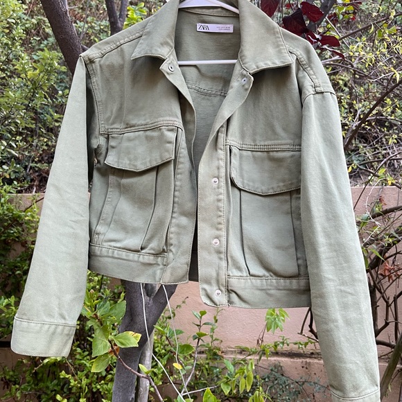 Zara Jackets & Blazers - Zara army green jacket